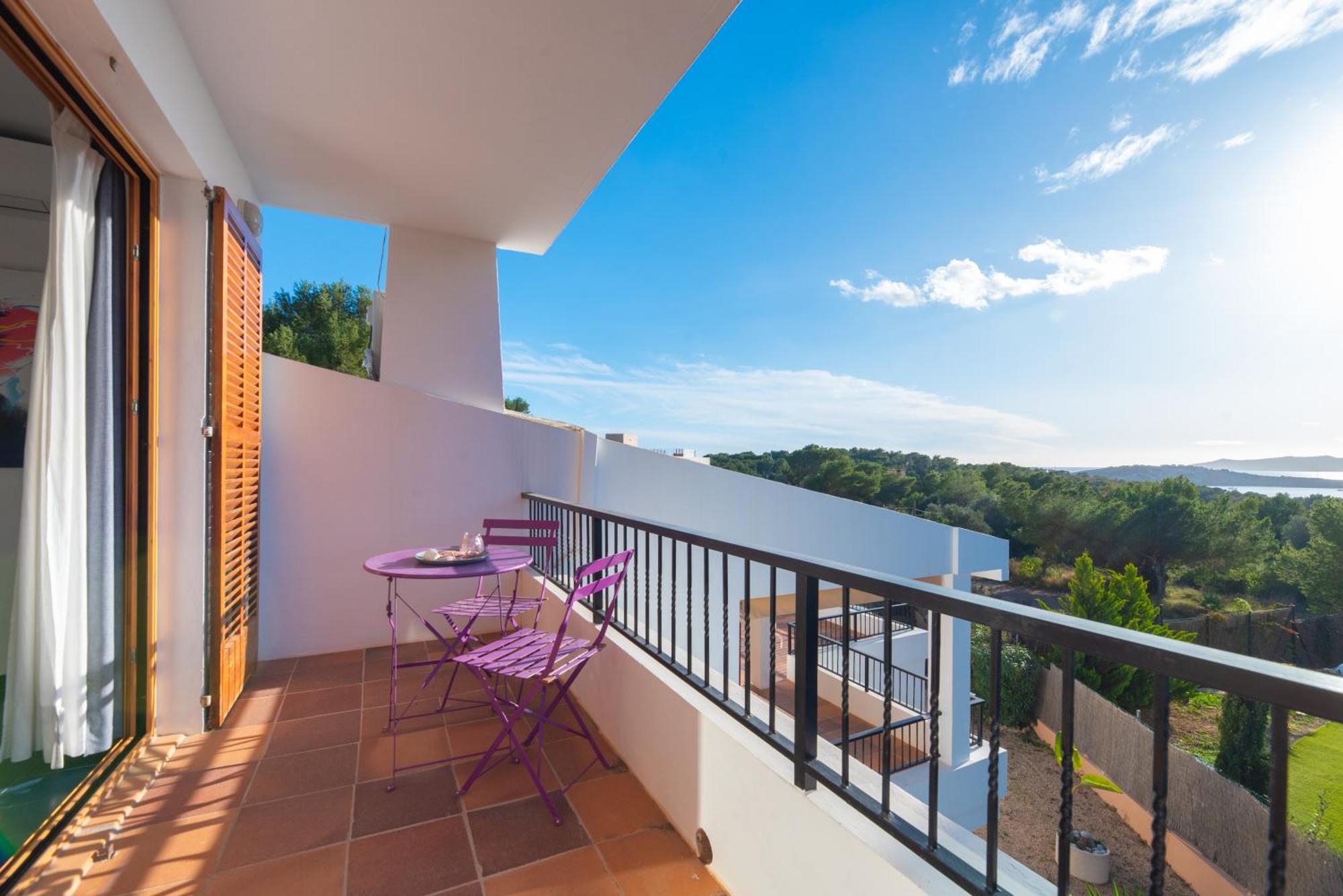 Cap Martinet Villa *