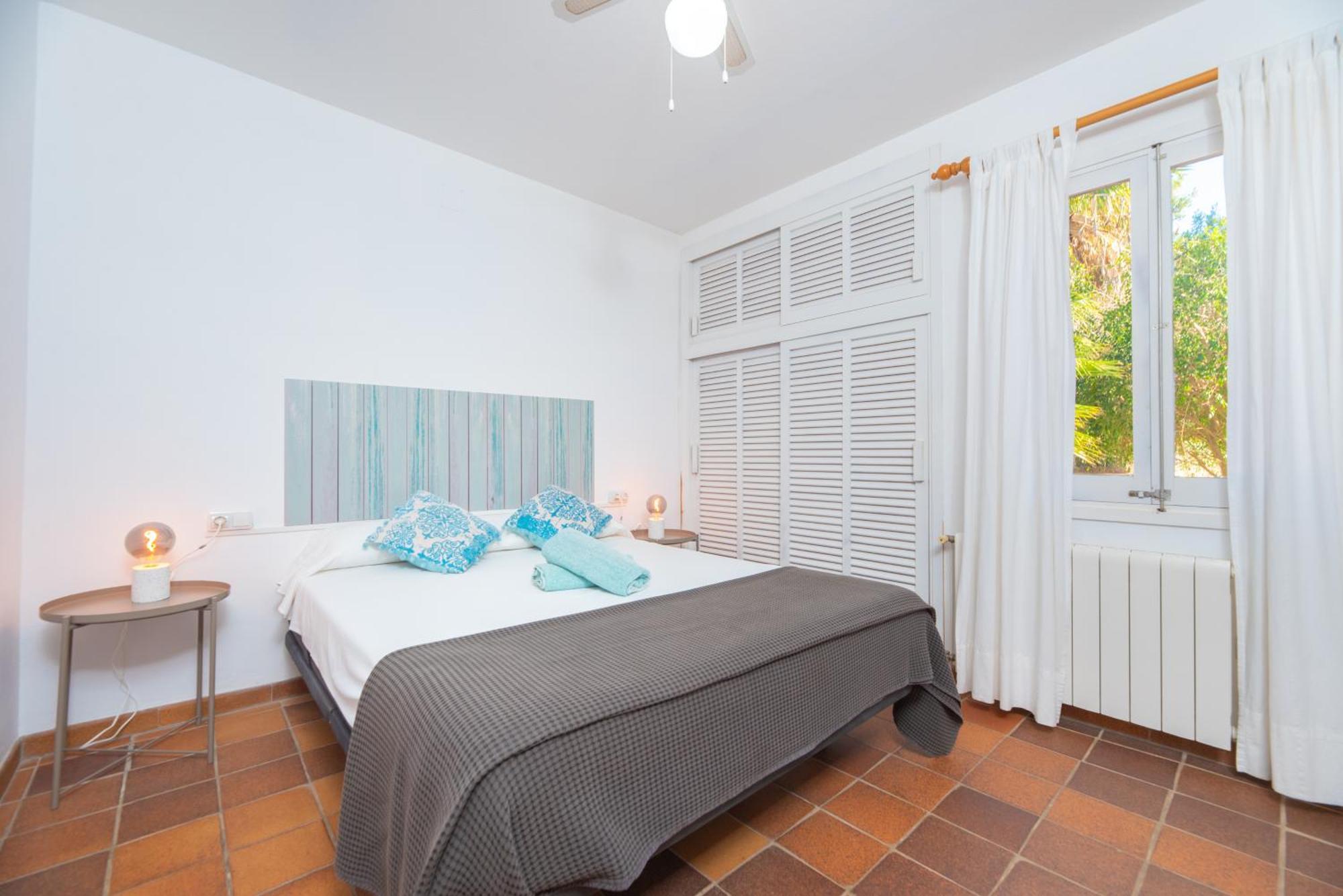 Cap Martinet Villa *
