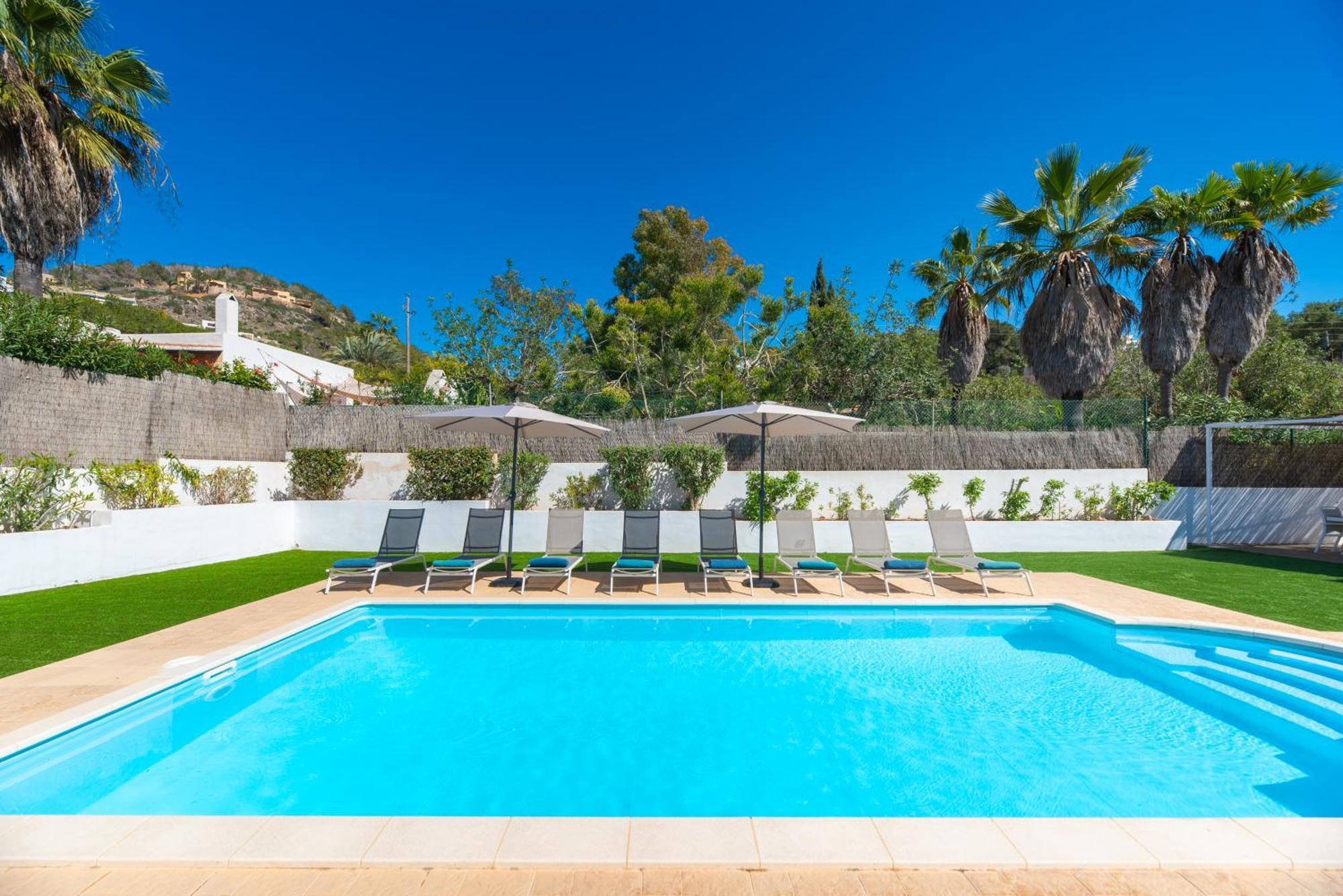 Cap Martinet Villa
